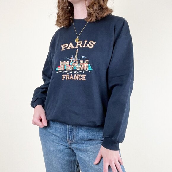 Vintage Tops - Vintage 90s Paris France Souvenir Tourist Sweatshirt Oversized Embroidered 1990s